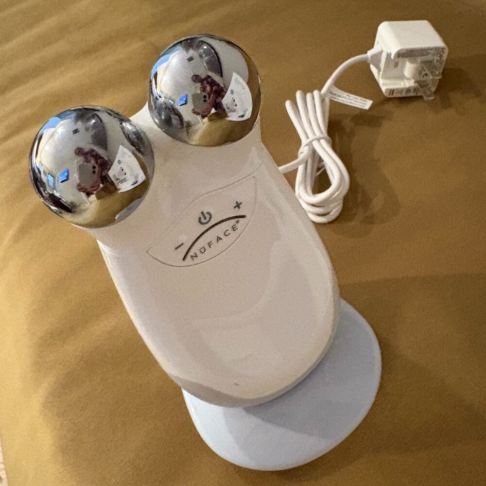 NuFace Trinity Pro